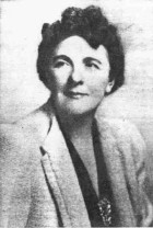 Iris Elizabeth Moore Clark Biography